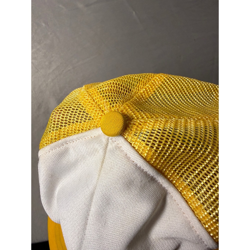 Vintage Levis Strauss & Co Trucker Hat Yellow White Mesh Snapback Patch Cap - Picture 11 of 11